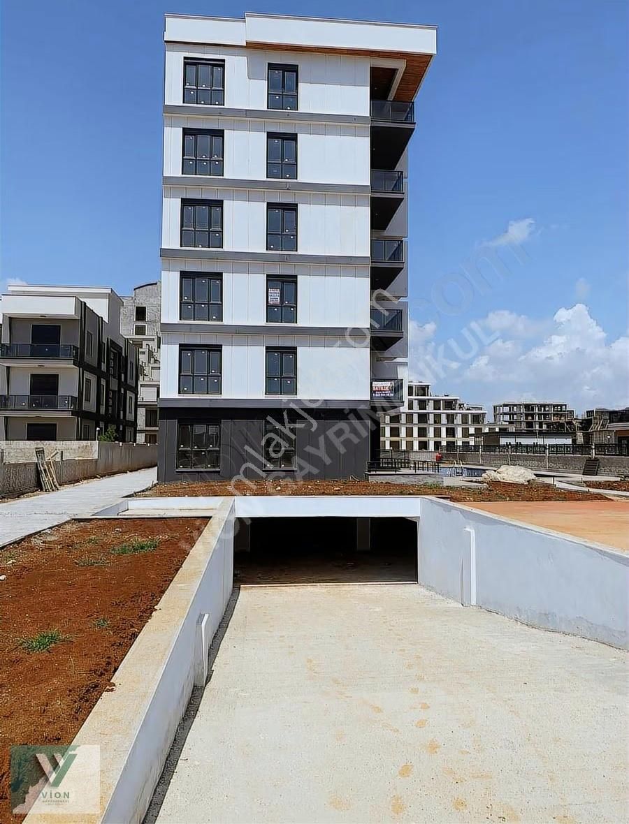 Altıntaş Ermenek Sınırında Geniş M2'li Yatırımlık 1+1 - Görsel 8