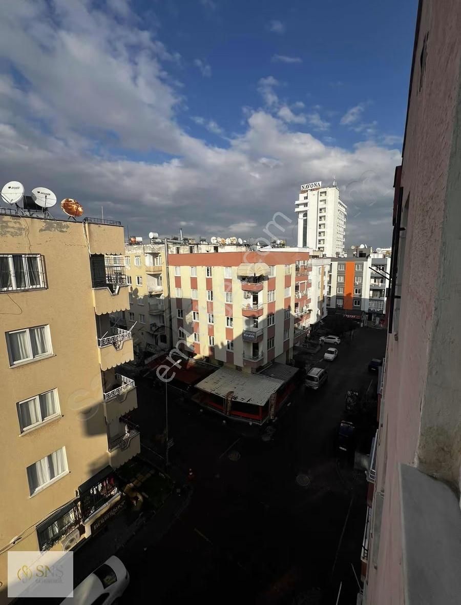 Snş'den Dumlupınar Mah. İçi Fuul Yapılı Geniş 3+1 Acil Satılık - Görsel 13