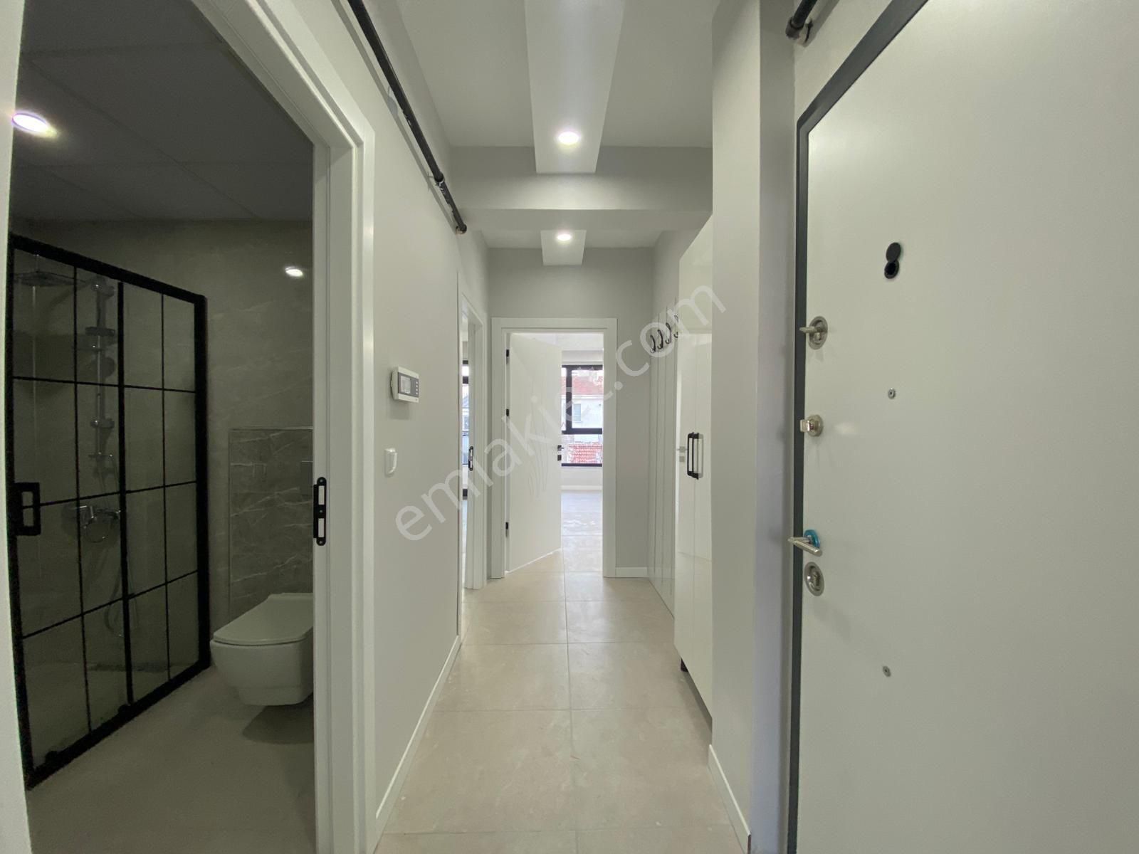 Şirintepede 2+0 Üniversite Yakını - Görsel 11