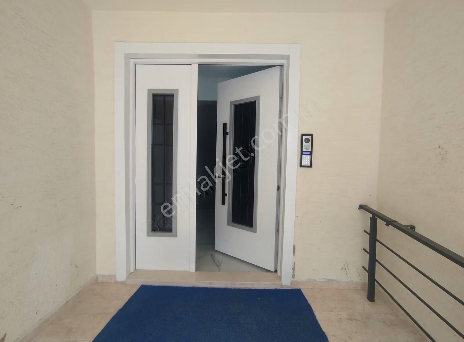 Alemdar Gayrimenkul Yeni Mah.cumr.ilk Okulu Altı Kiralık 2+1 - Görsel 3