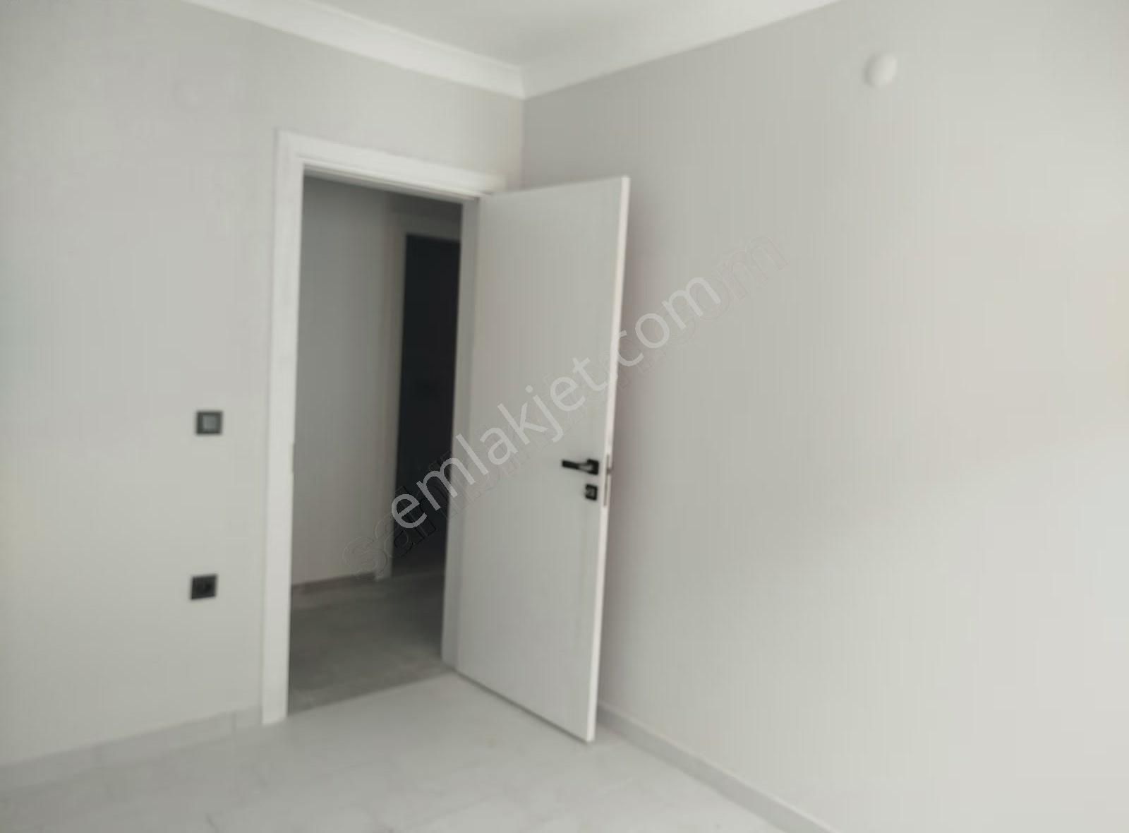 Alemdar Gayrimenkul Yeni Mah.cumr.ilk Okulu Altı Kiralık 2+1 - Görsel 23