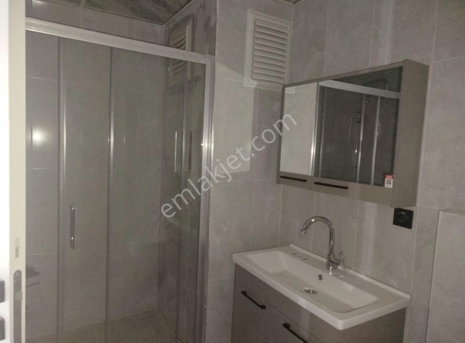 Alemdar Gayrimenkul Yeni Mah.cumr.ilk Okulu Altı Kiralık 2+1 - Görsel 11