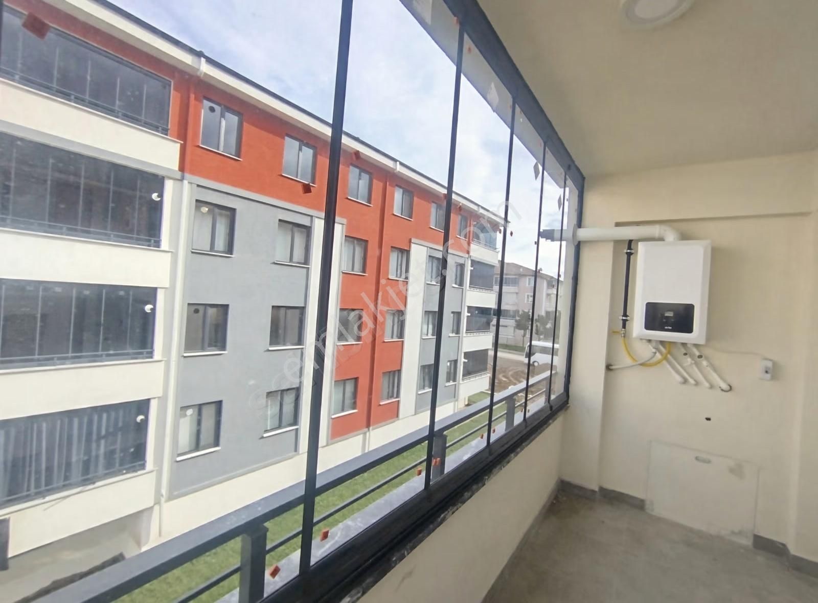 Alemdar Gayrimenkul Yeni Mah.cumr.ilk Okulu Altı Kiralık 2+1 - Görsel 10