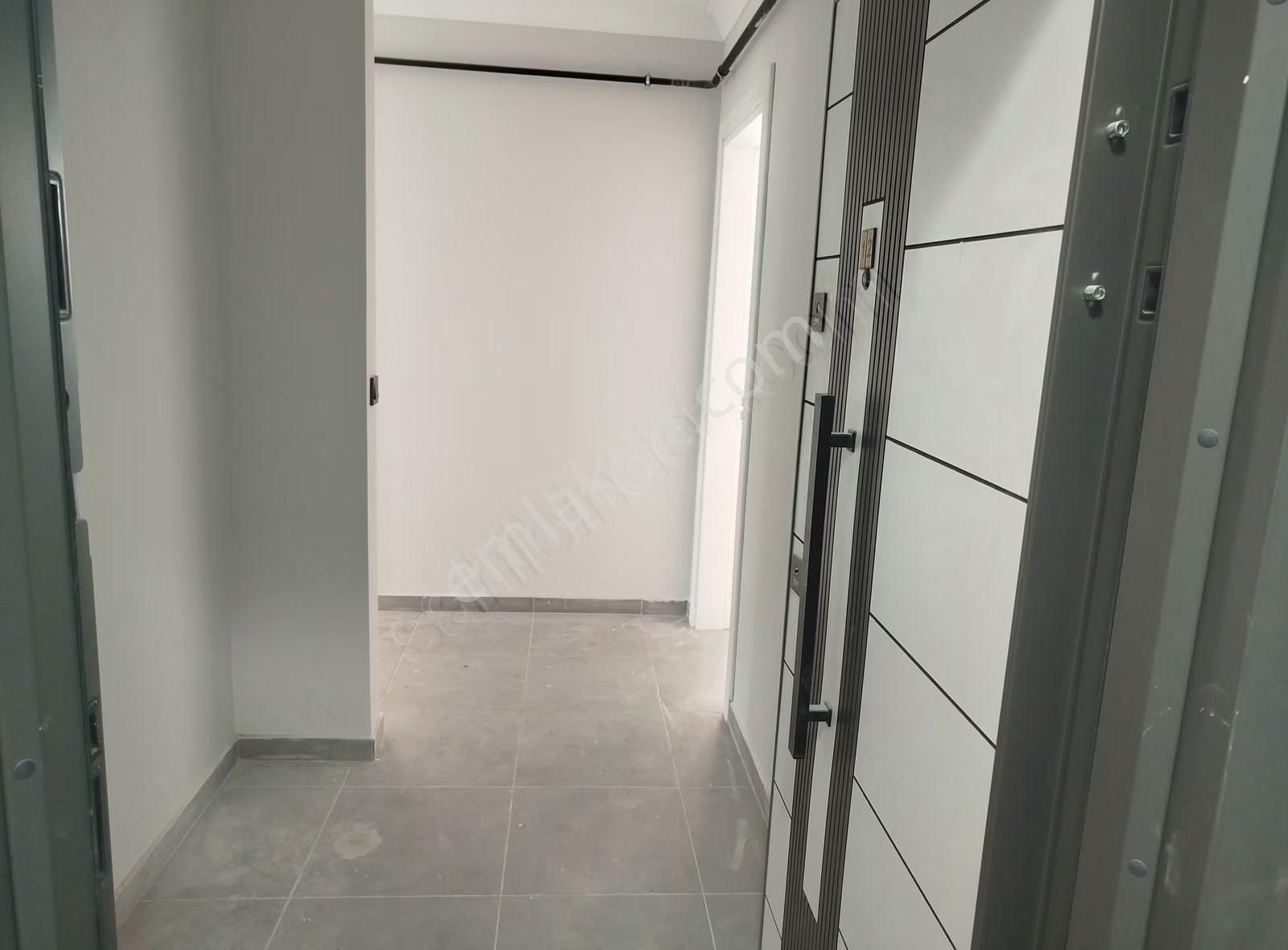 Alemdar Gayrimenkul Yeni Mah.cumr.ilk Okulu Altı Kiralık 2+1 - Görsel 14