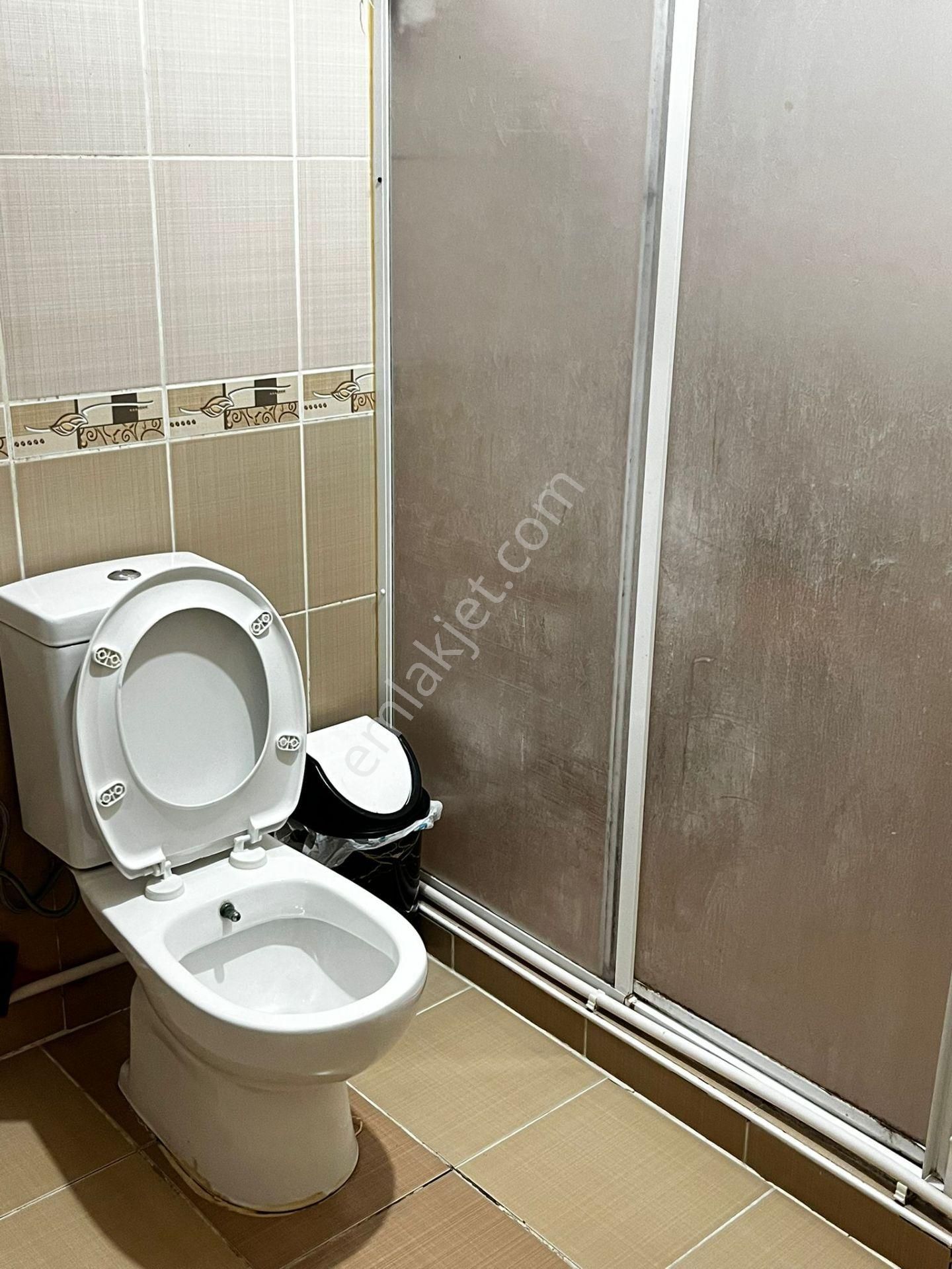 Samsun İlkadım Hürriyet Mah.çiftlik Cad.200 Metre Balkonlu Bahçe Kat - 2 + 1 Daire - Görsel 11