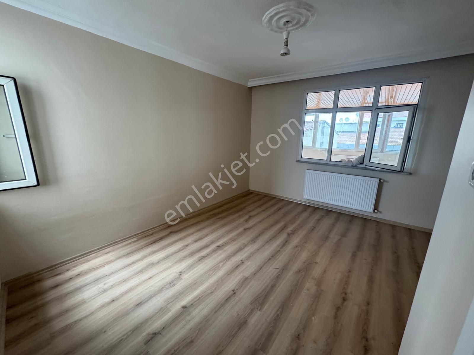 Menderes Metro Meydan Yakın 3+1 120 M2 5.kat Teraslı Daire - Görsel 15