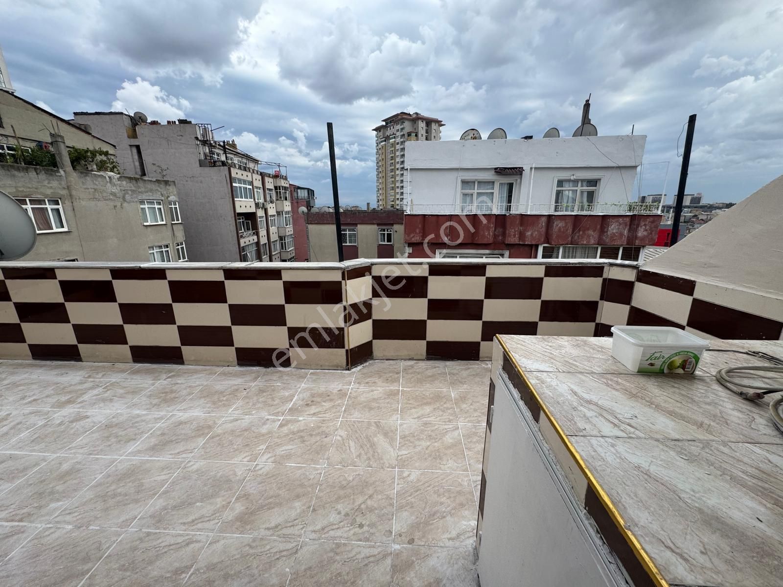 Menderes Metro Meydan Yakın 3+1 120 M2 5.kat Teraslı Daire - Görsel 17