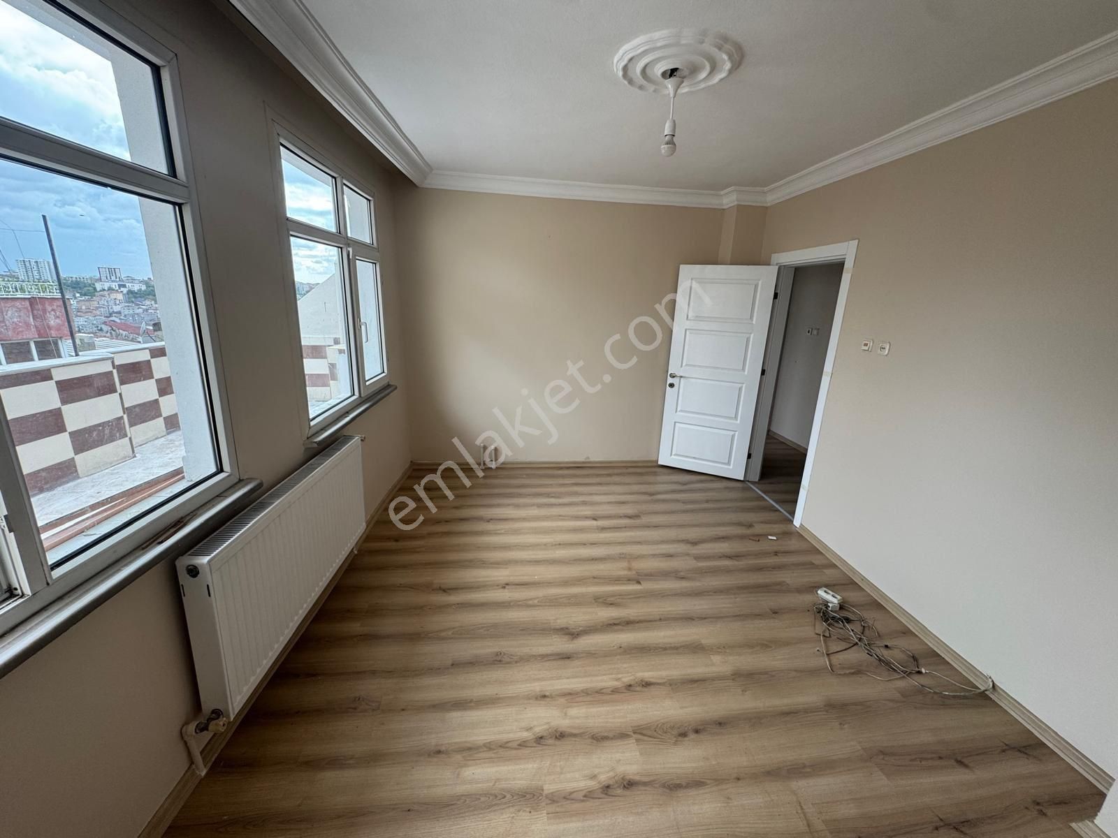 Menderes Metro Meydan Yakın 3+1 120 M2 5.kat Teraslı Daire - Görsel 25