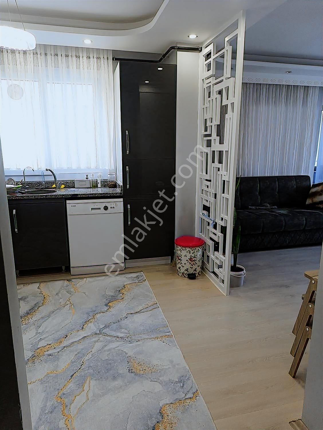 Çukurova Yüzüncüyıl Mah.de Doğalgazlı Satılık 4+1 Daire - Görsel 20