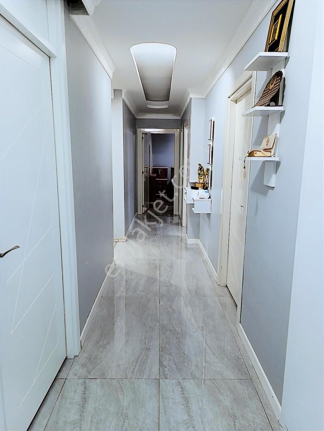 Çukurova Yüzüncüyıl Mah.de Doğalgazlı Satılık 4+1 Daire - Görsel 8