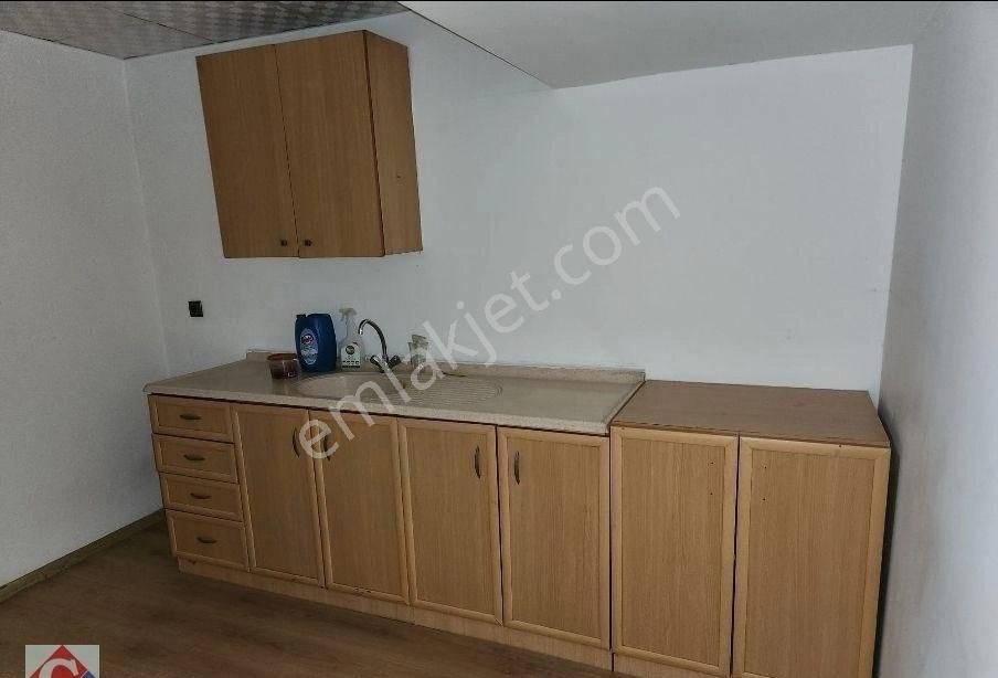 Görgün'den Atatürk Cad. 200m2 5 Bölümlü 1. Kat Kiralık Ofis - Görsel 6
