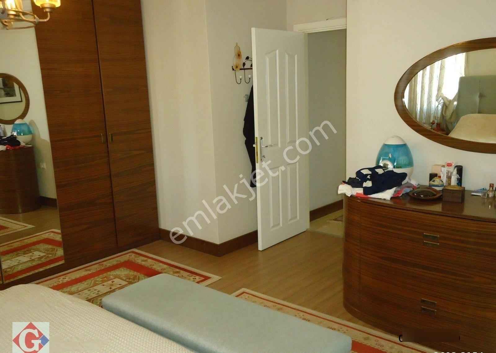 Görgün'den Park Ve Nehir Manzaralı 3+1 180m2 Gdb Ekstralı Daire - Görsel 13