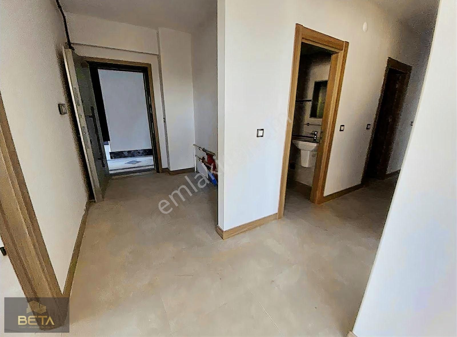Göl Toki Evlerinde 3+1 Kapalı Mutfak Göl Manzaralı Kiralıkdaire - Görsel 20