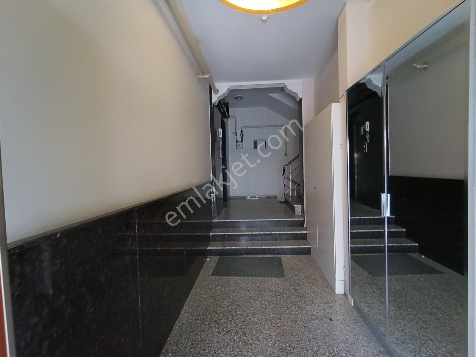 Söke Aydın Cad. 180 M2 Satılık Ara Kat Dubleks 3+1 Lüks Daire - Görsel 17