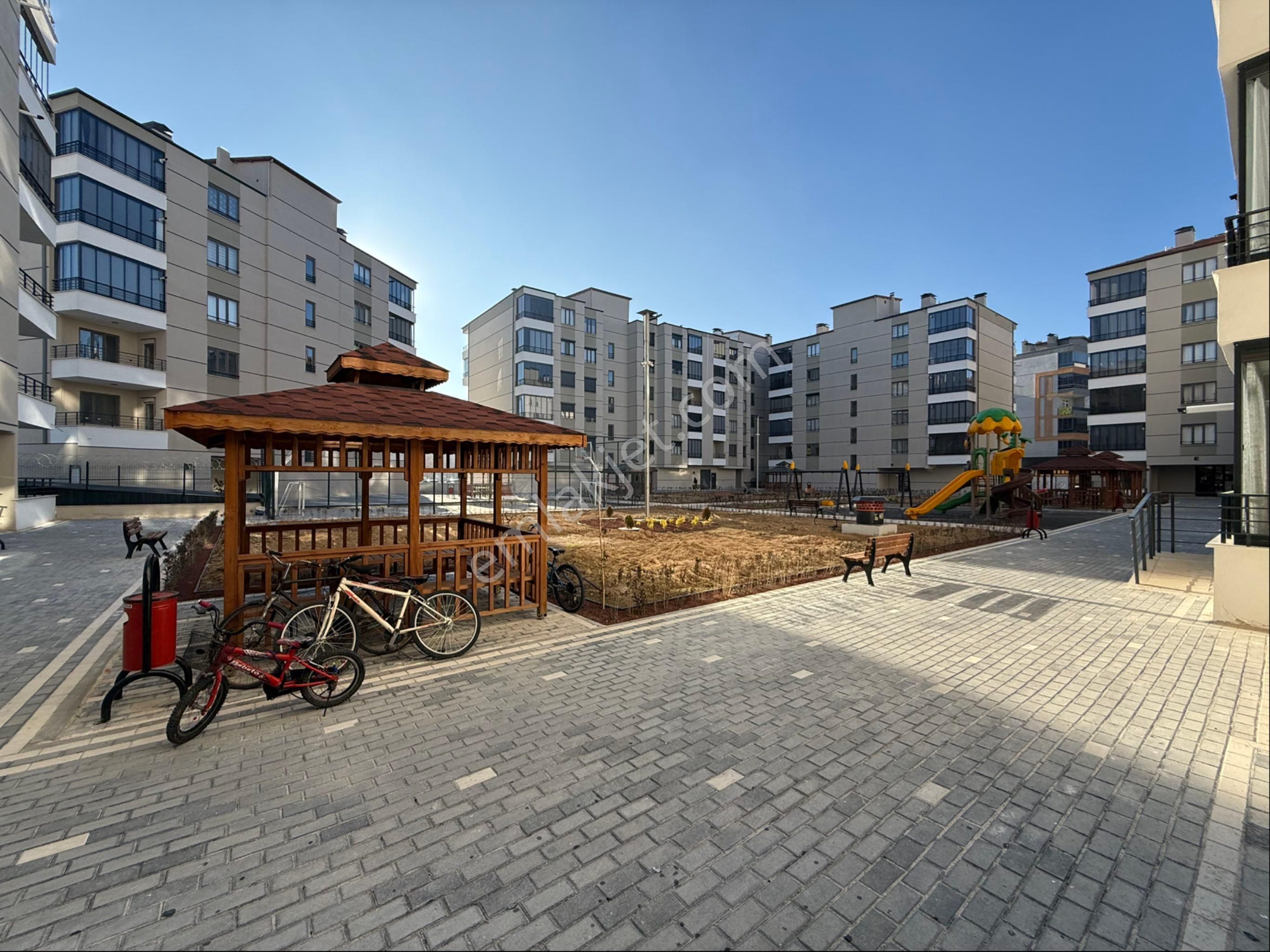 Mengenede Akıllı Sistem Lüks Daire 3+1 - Görsel 3