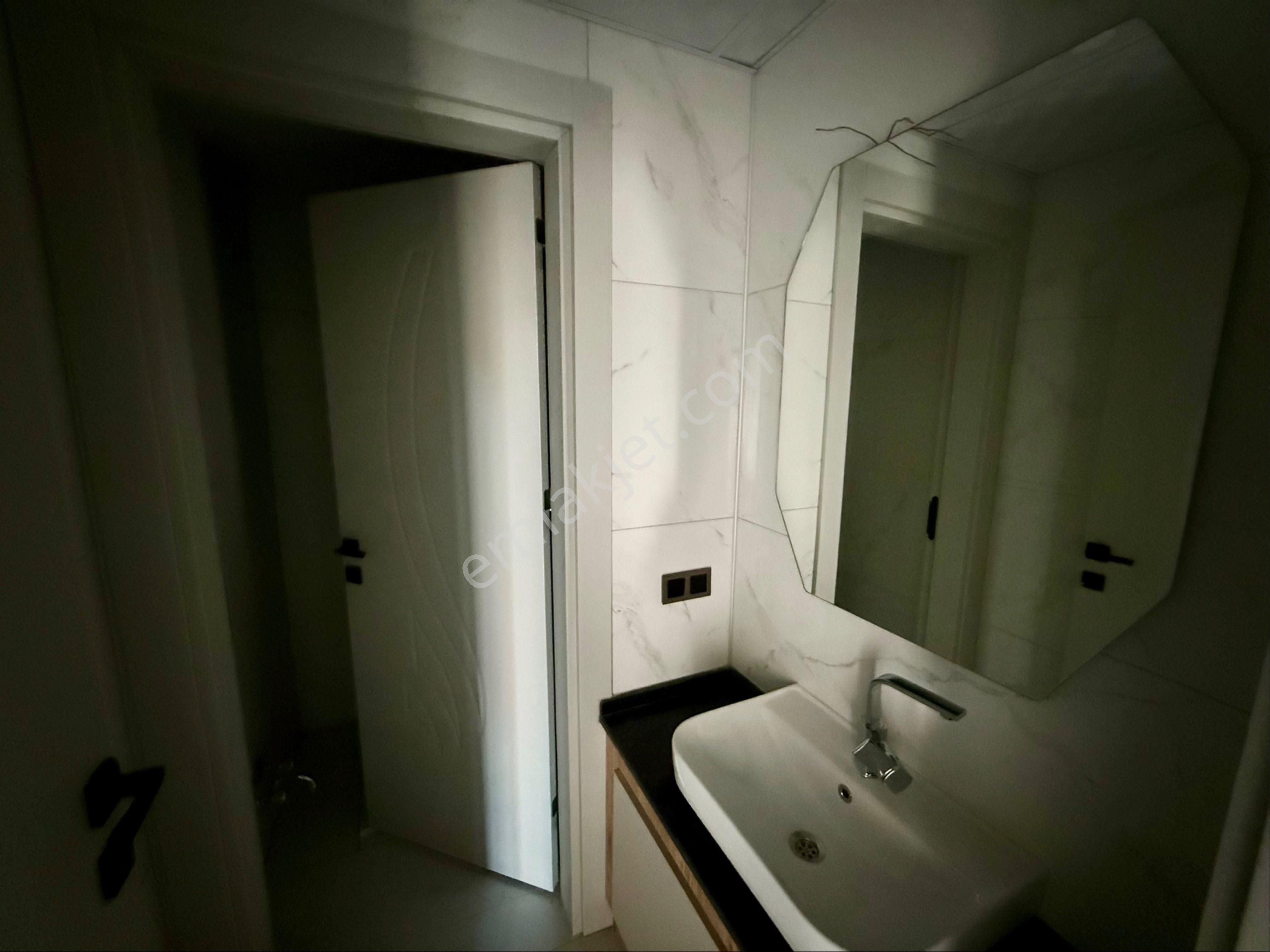 Mengenede Akıllı Sistem Lüks Daire 3+1 - Görsel 17