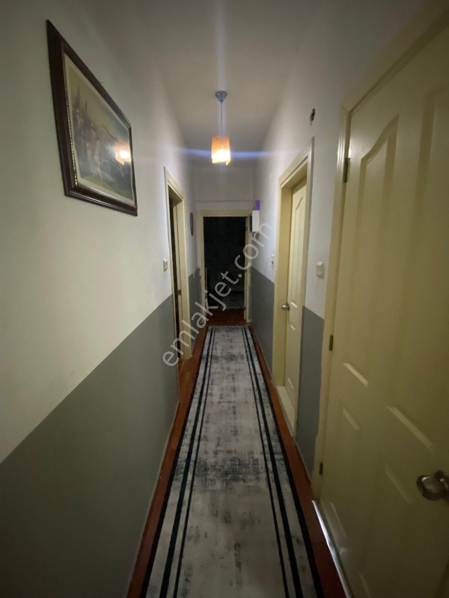 Gölde Sokakta İstasyon Karşısı Sahibinden - Görsel 18