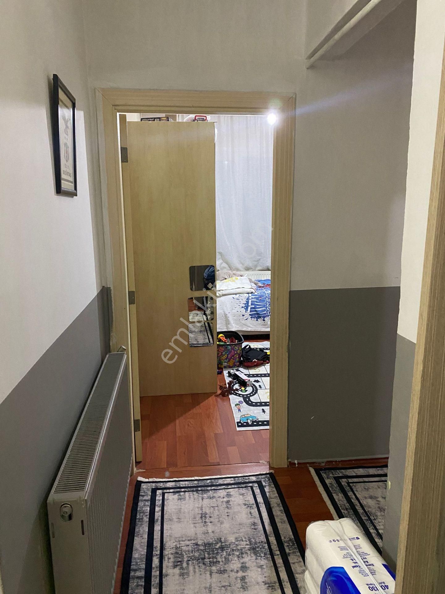 Gölde Sokakta İstasyon Karşısı Sahibinden - Görsel 13