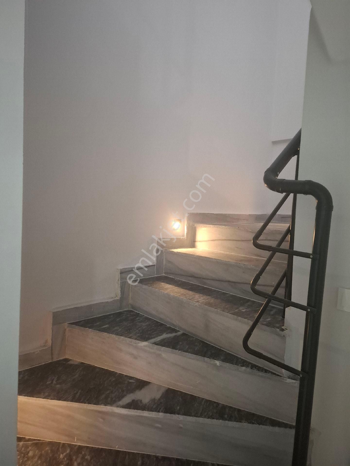 Şirinteoe 2 Katlı Müstakil Vilaı - Görsel 17