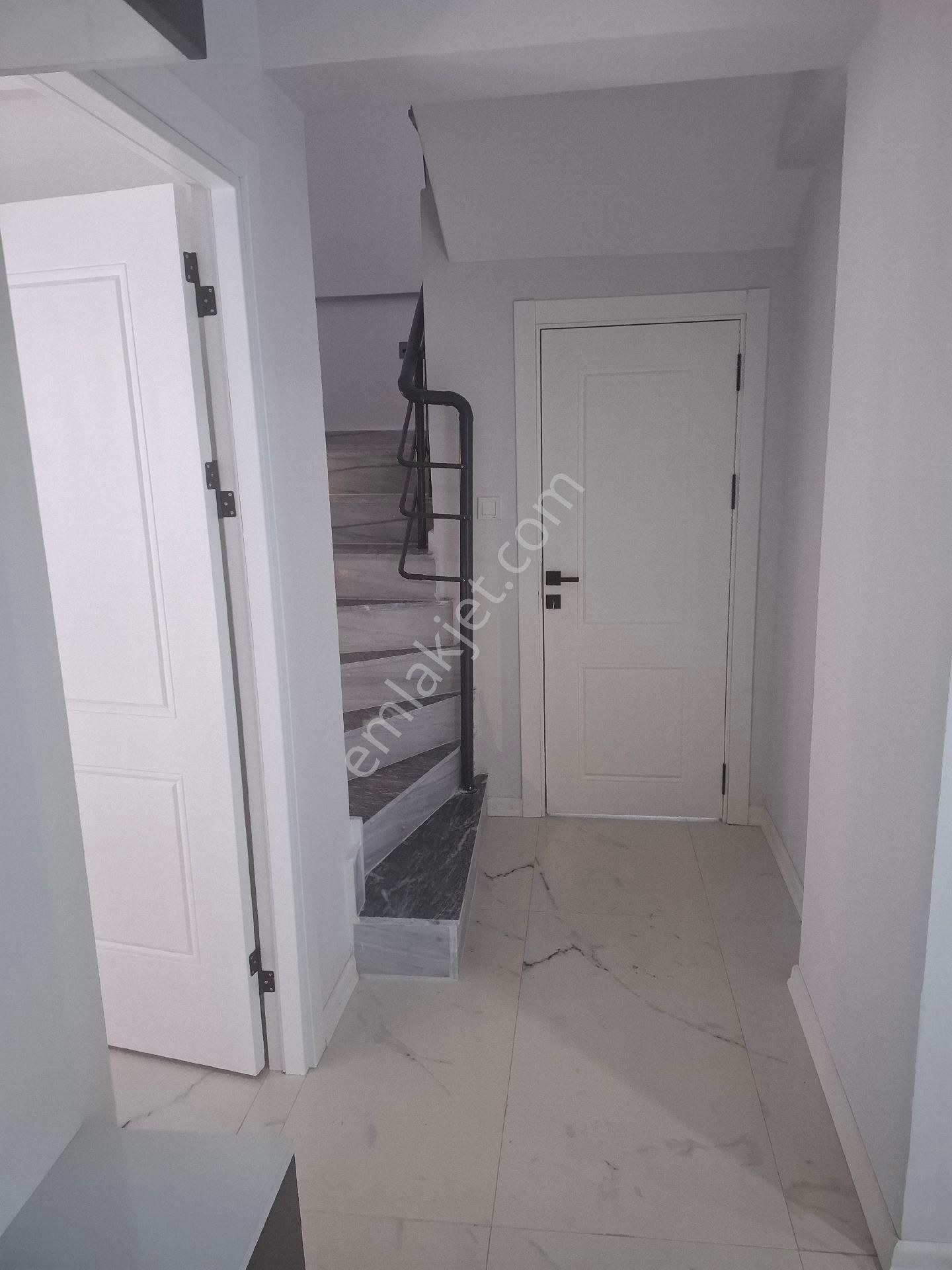 Şirinteoe 2 Katlı Müstakil Vilaı - Görsel 14