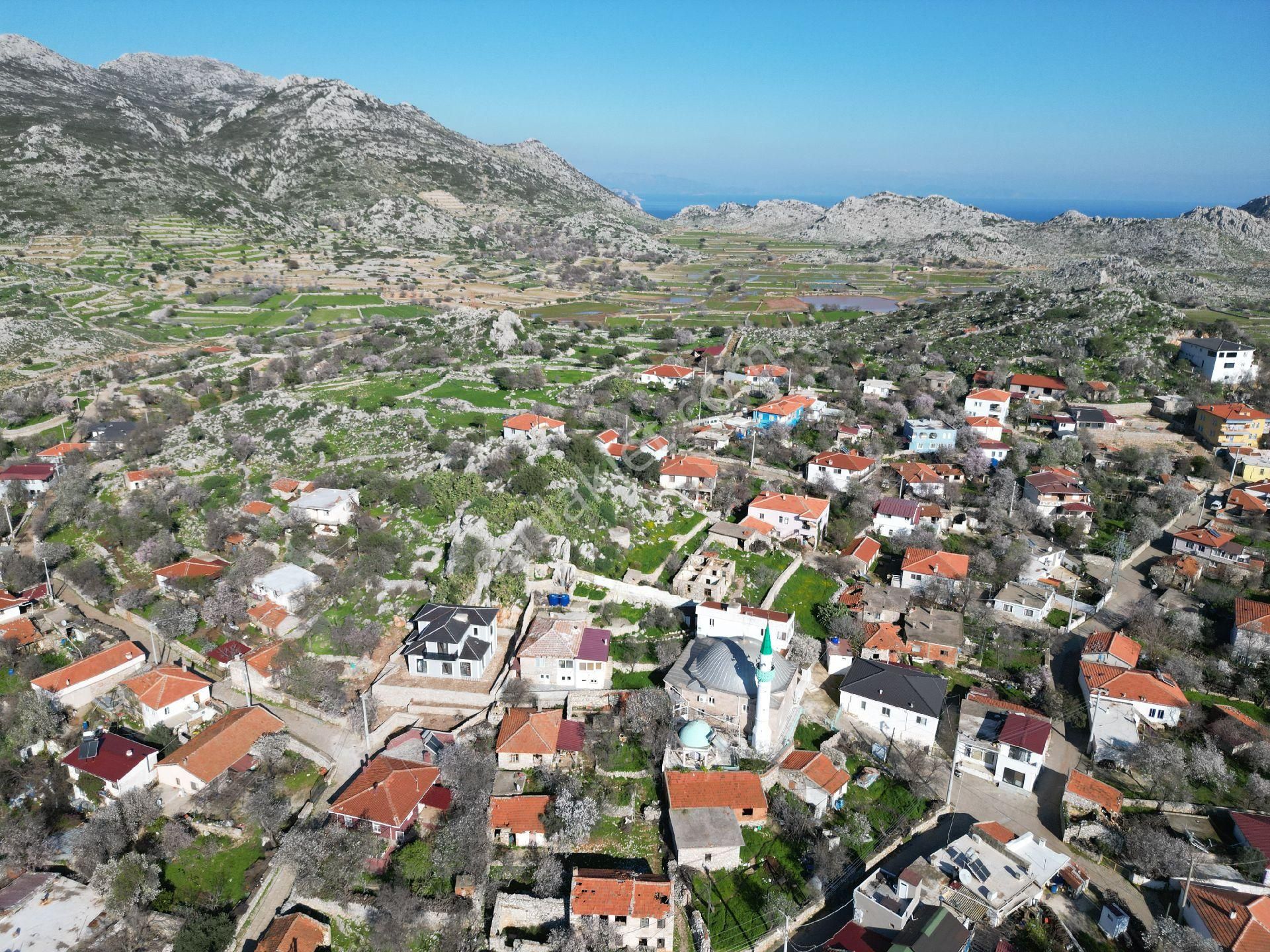 Joker: Marmaris Taşlıca Eski Köy Evi Ve Tarlası