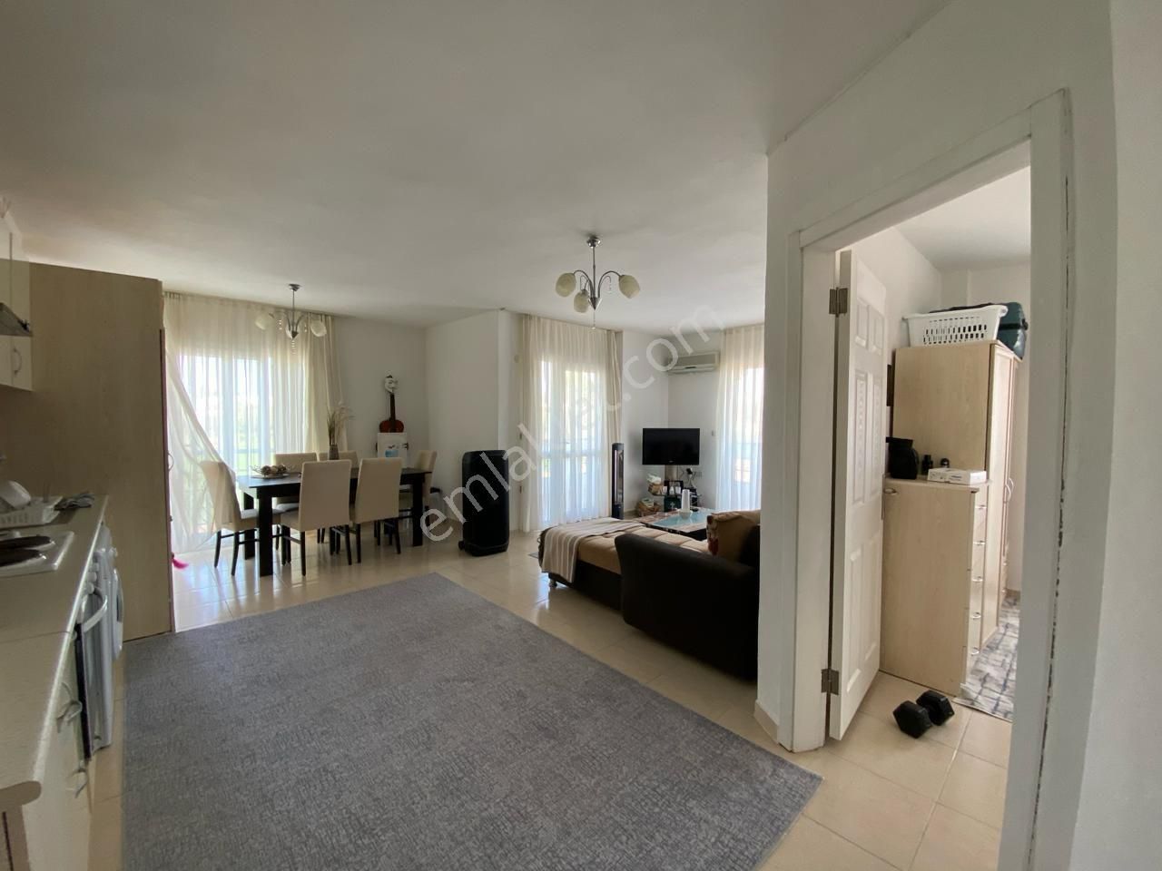 Didim Satılık Havuzlu Sitede 1+1 Eşyalı Arakat Yazlık Daire