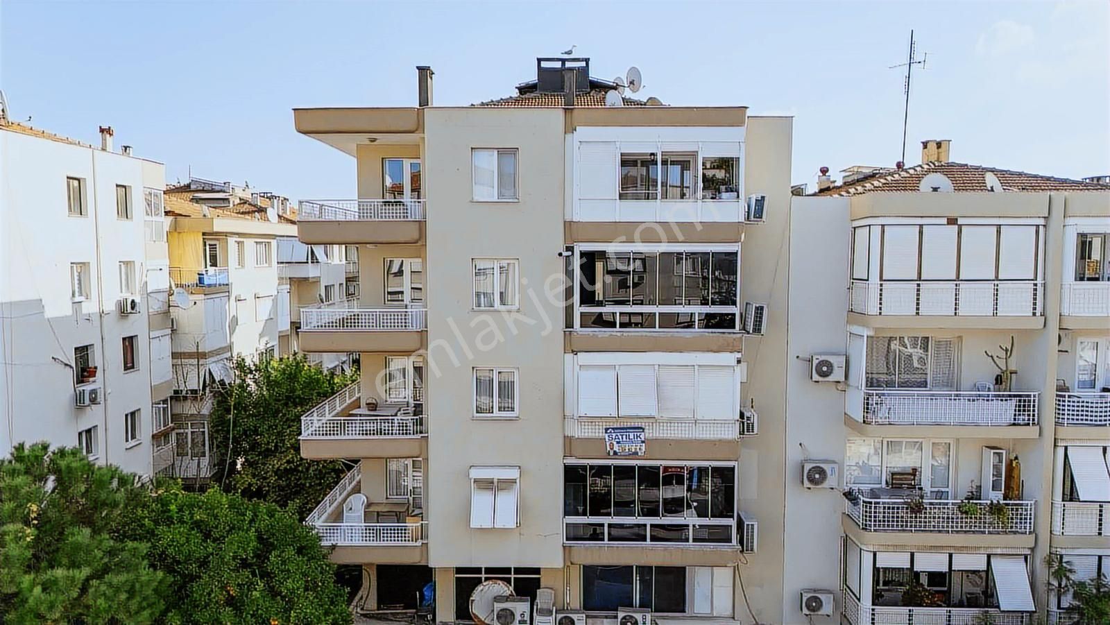 Karşıyaka Merkezde 3+1 ,125 M² Çift Cephe,ana Yola Cepheli Daire - Görsel 30