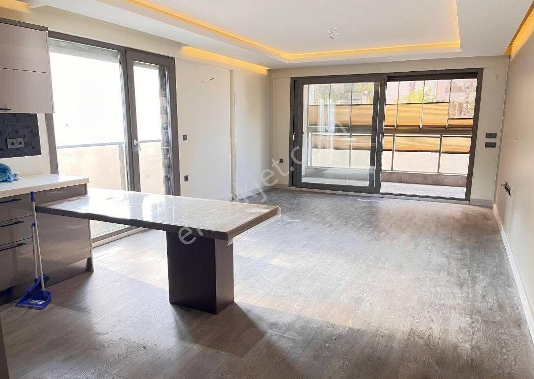 Deniz Manzaralı Ortak Havuzlu Doğalgazlı 2+1 - Görsel 5