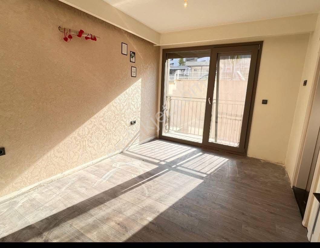 Deniz Manzaralı Ortak Havuzlu Doğalgazlı 2+1 - Görsel 2