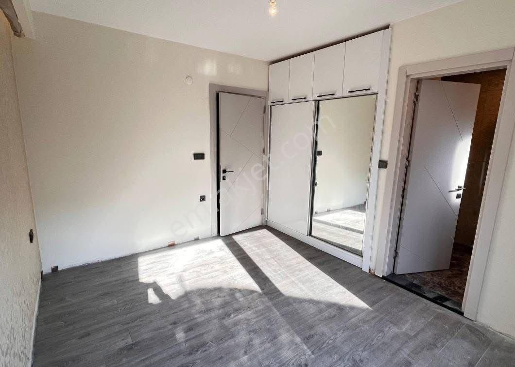 Deniz Manzaralı Ortak Havuzlu Doğalgazlı 2+1 - Görsel 7