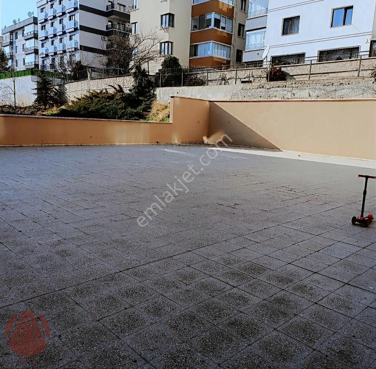 Birlik Mahallesi 450.cad.yakını Satılık 4+1 - Görsel 2