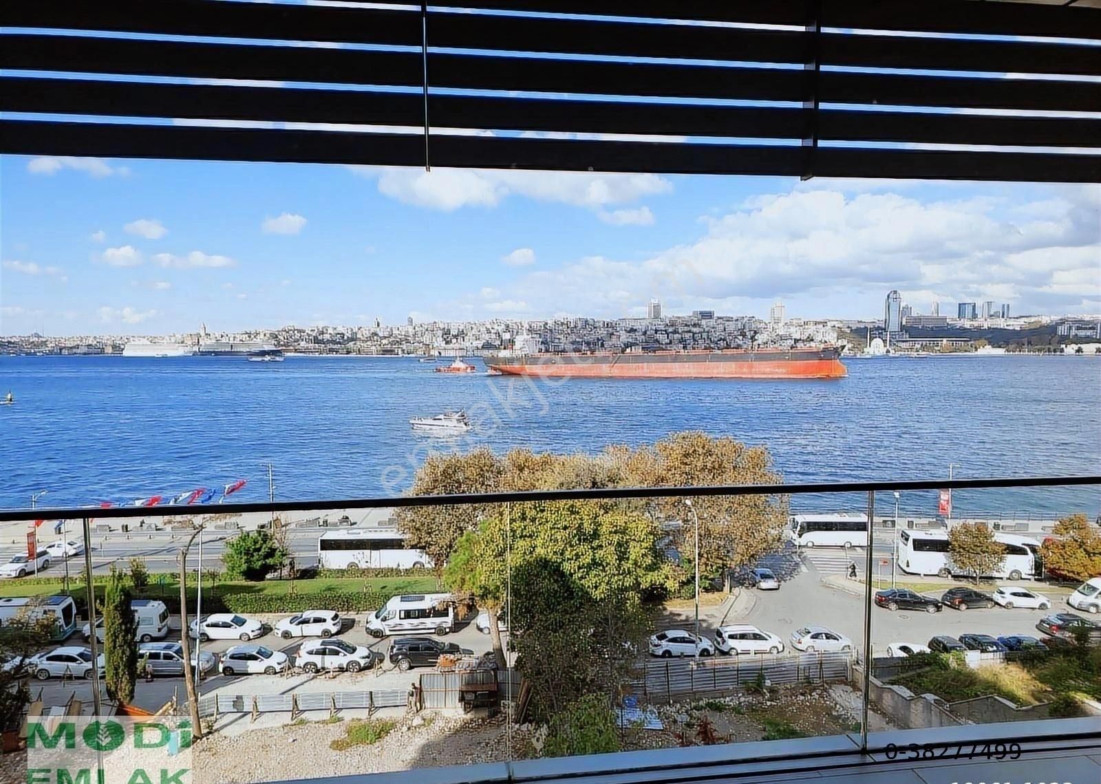 Salacak Denize 2.sıra Kapalı Otoparklı Satılık 4+1 Arakat - Görsel 3