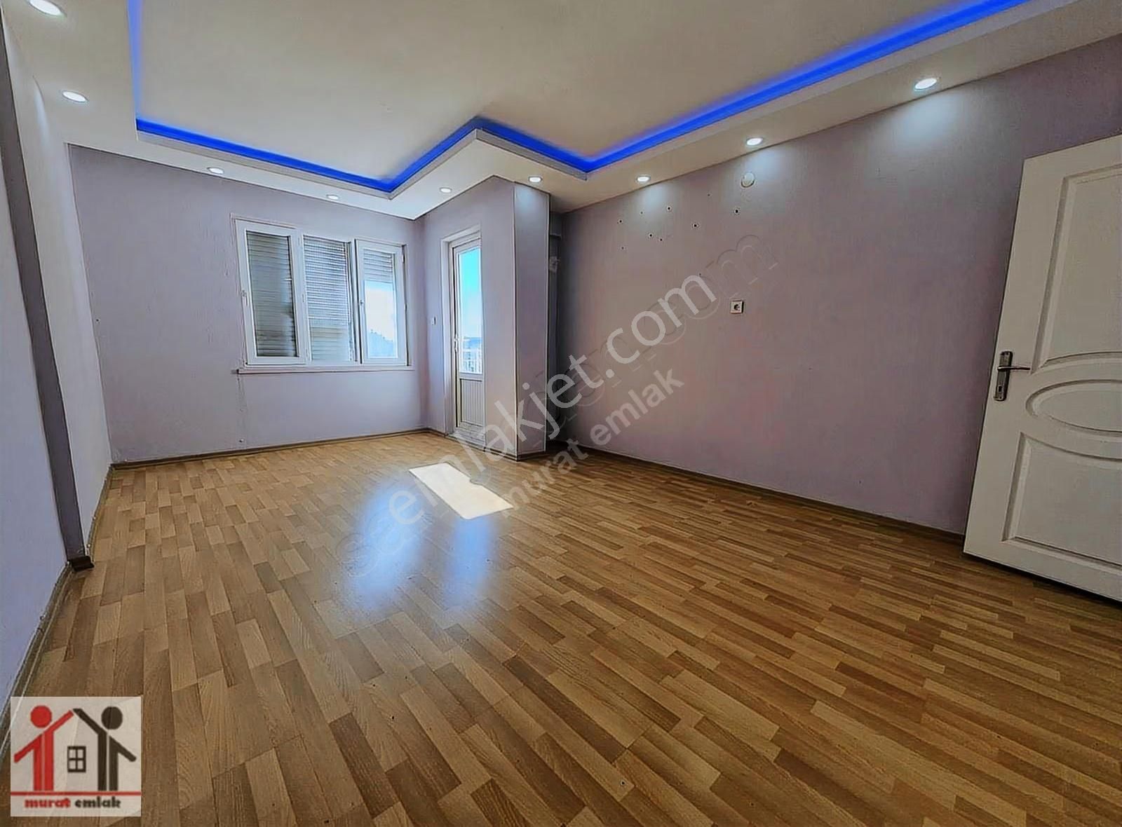 Meydan Tıp Yanında Tam Meydan Kaşağında Asansörlü 3+1 - Görsel 16