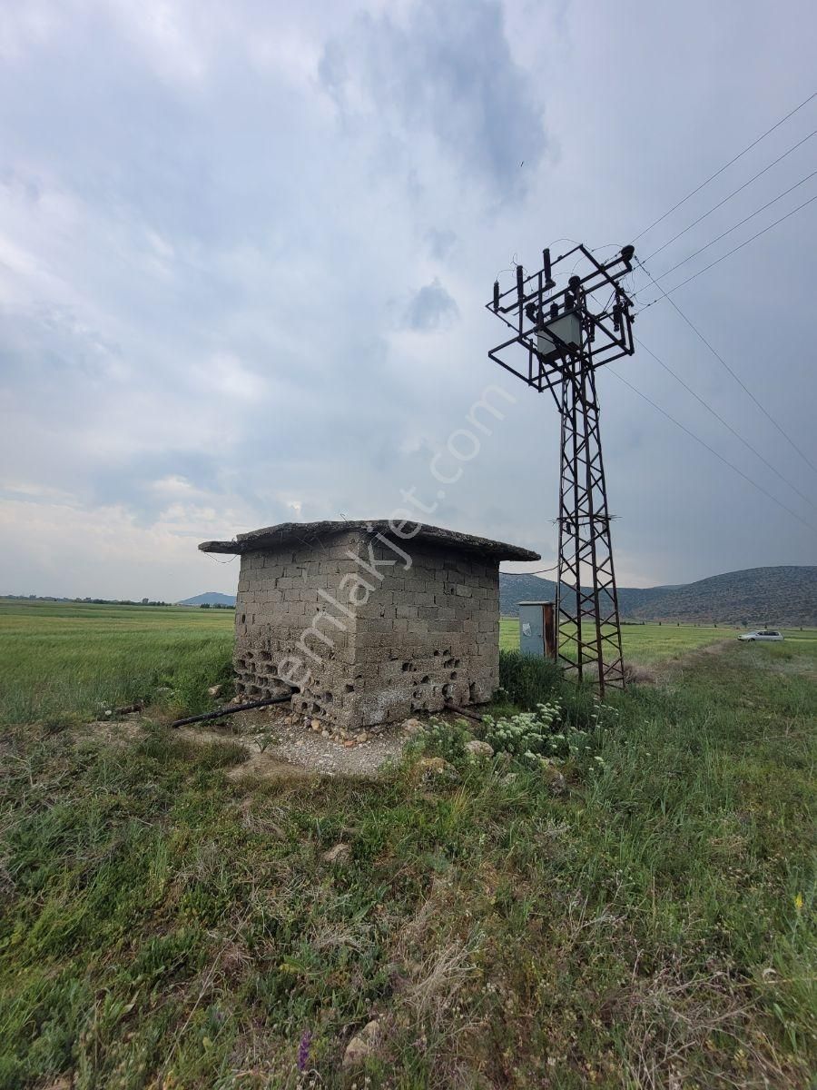 Korkuteli Yakaköy'de Acilsatılık 4600m2 Tarla Elektrik Su İçinde - Görsel 6