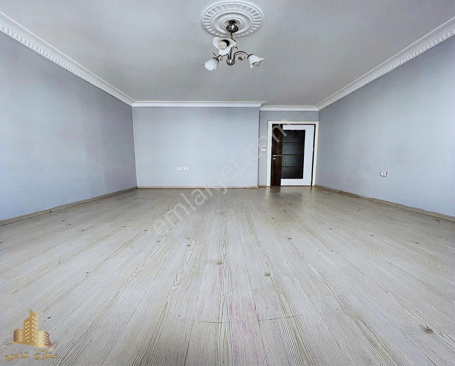 Bahçeşehir Lokasyonunda Yatırımlık Fırsat Satılık 2+1 Daire - Görsel 2