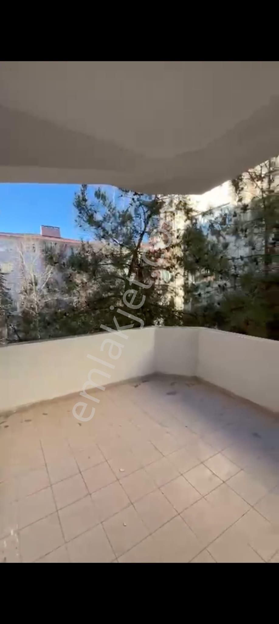 Muhittin Mahallesinde Sahibinden Temiz 3+1 Kiralık Daire - Görsel 20