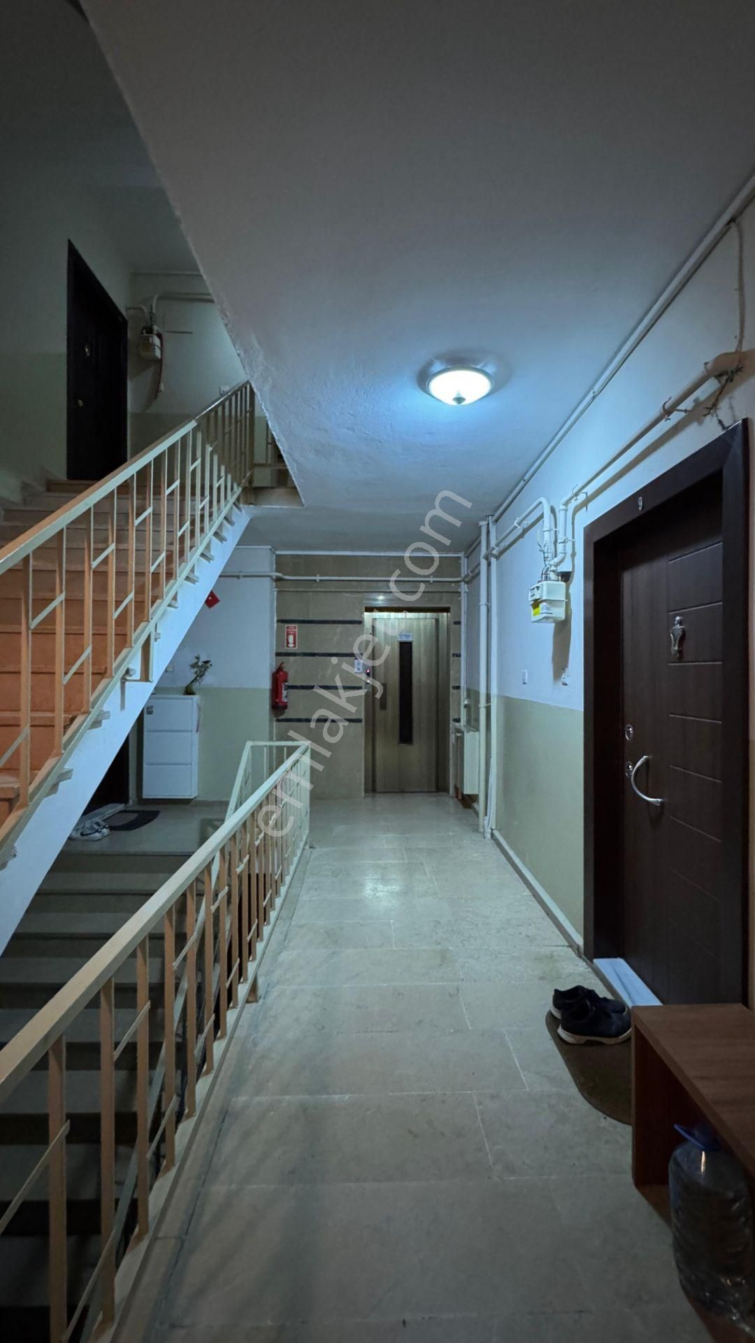 Muhittin Mahallesinde Sahibinden Temiz 3+1 Kiralık Daire - Görsel 22