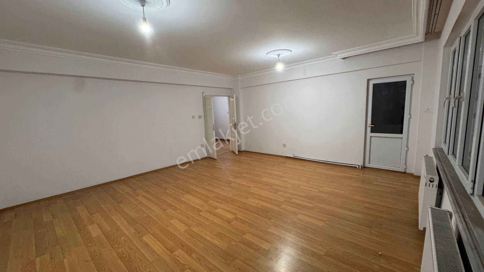 Muhittin Mahallesinde Sahibinden Temiz 3+1 Kiralık Daire - Görsel 10