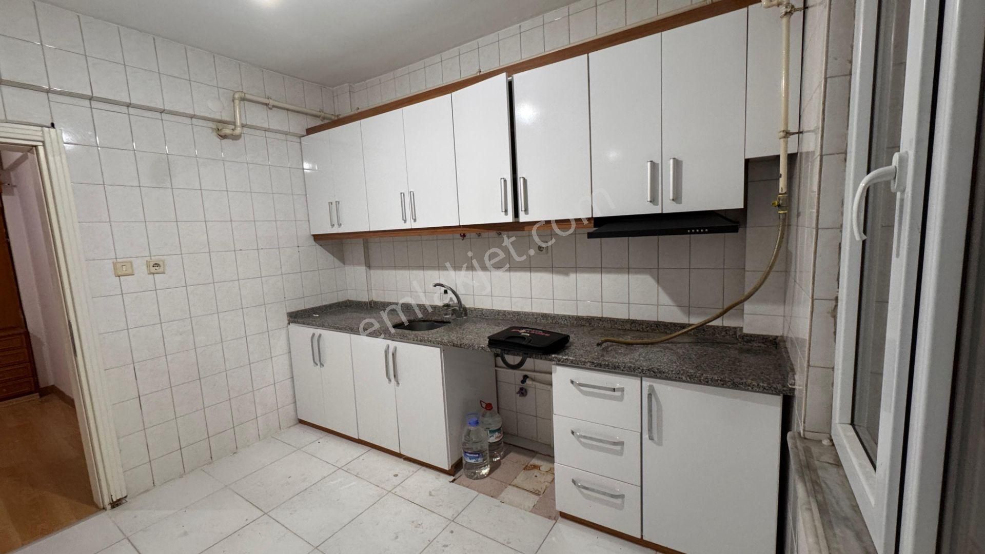 Muhittin Mahallesinde Sahibinden Temiz 3+1 Kiralık Daire - Görsel 8