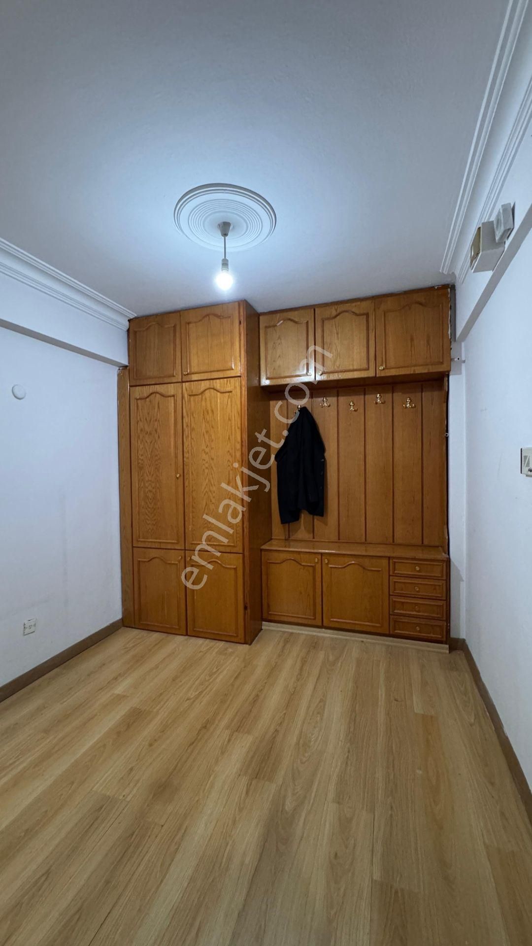 Muhittin Mahallesinde Sahibinden Temiz 3+1 Kiralık Daire - Görsel 6