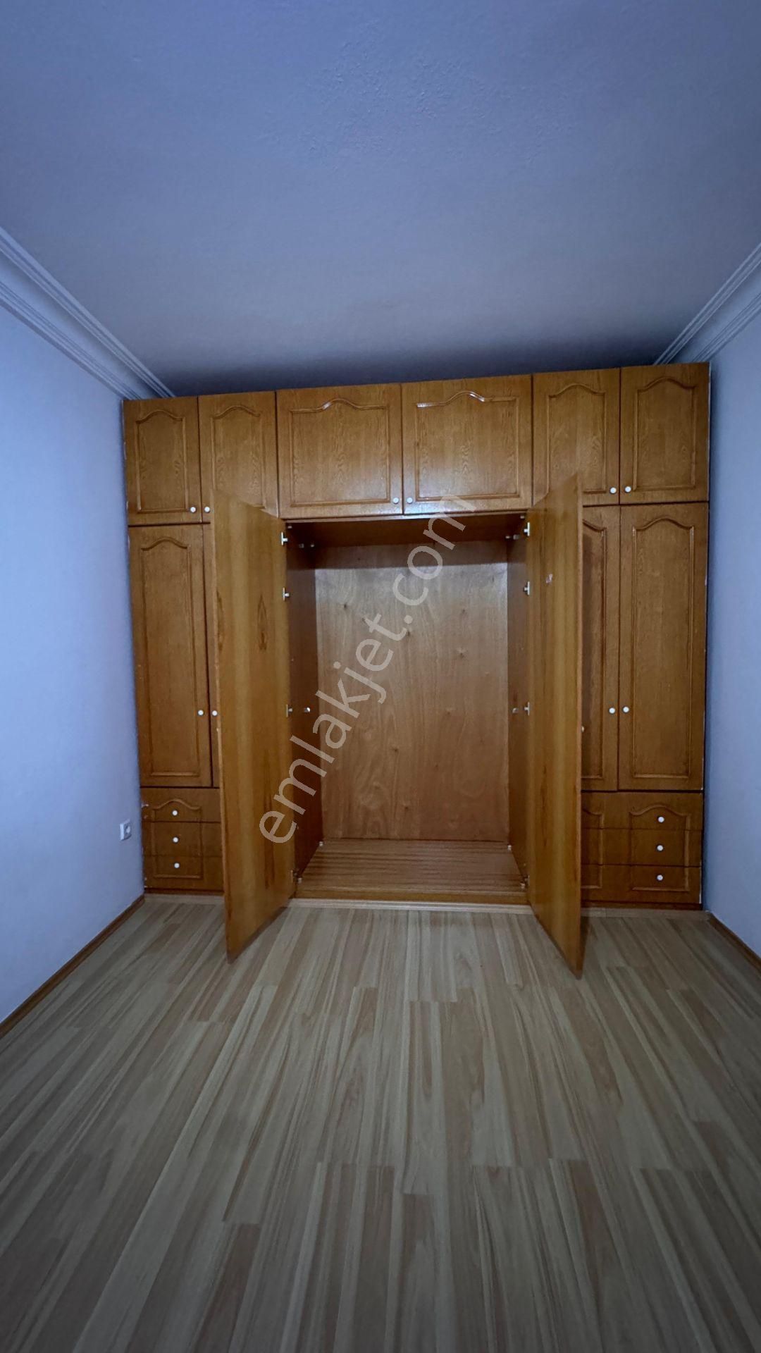 Muhittin Mahallesinde Sahibinden Temiz 3+1 Kiralık Daire - Görsel 15