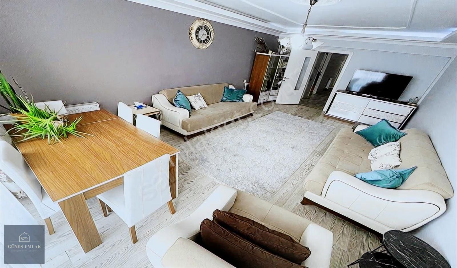 Çarşıda Masrafsız Geniş Sıfır Ayarında*3+1*iskanlı*asansörlü - Görsel 3