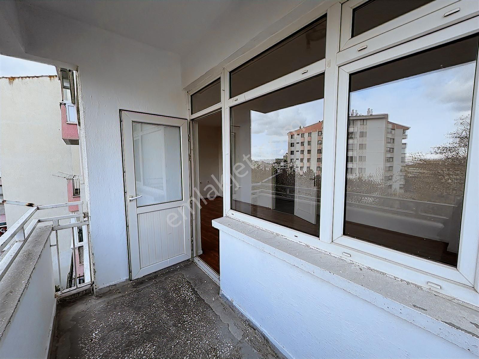 Çankaya Ümitköy Sitesinde 3.katta Yapılı Kiralık 3+1 Daire - Görsel 24