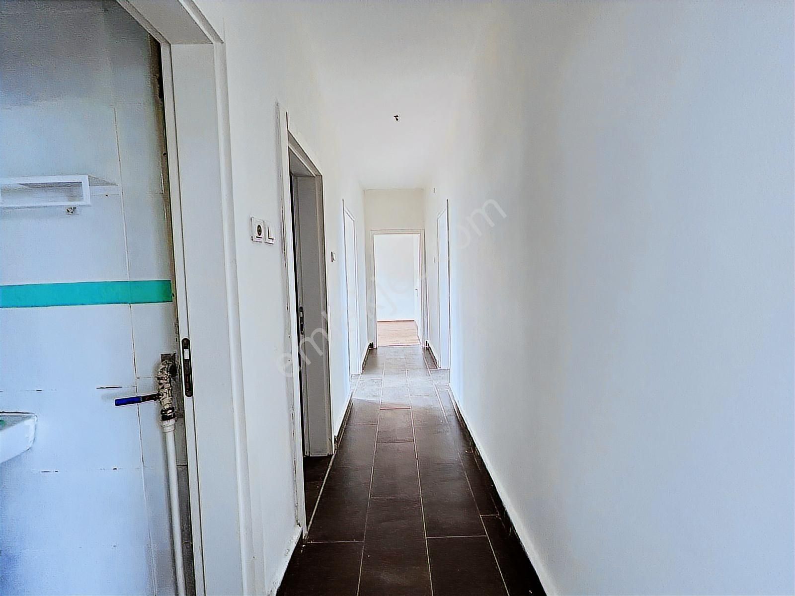 Çankaya Ümitköy Sitesinde 3.katta Yapılı Kiralık 3+1 Daire - Görsel 21