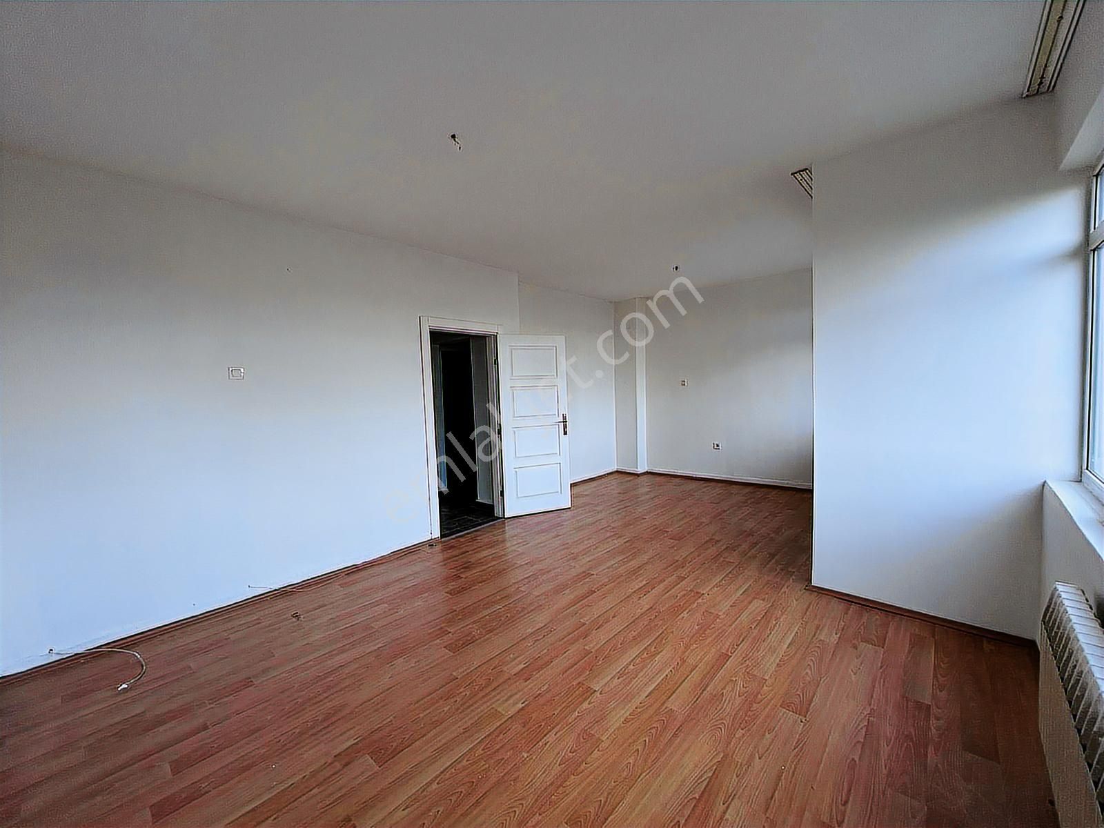 Çankaya Ümitköy Sitesinde 3.katta Yapılı Kiralık 3+1 Daire - Görsel 17