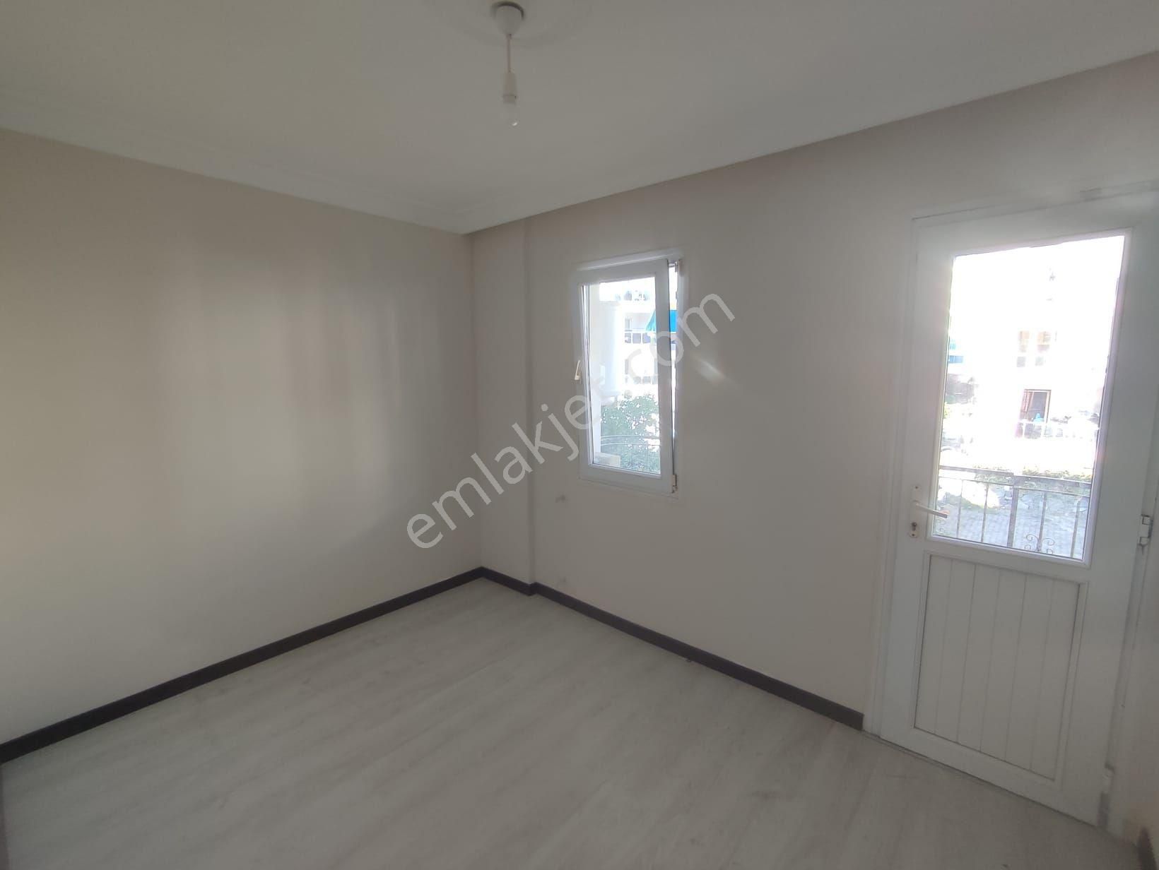 Kuşadası Ege Mah Site İçerisinde 3+1 - Görsel 8