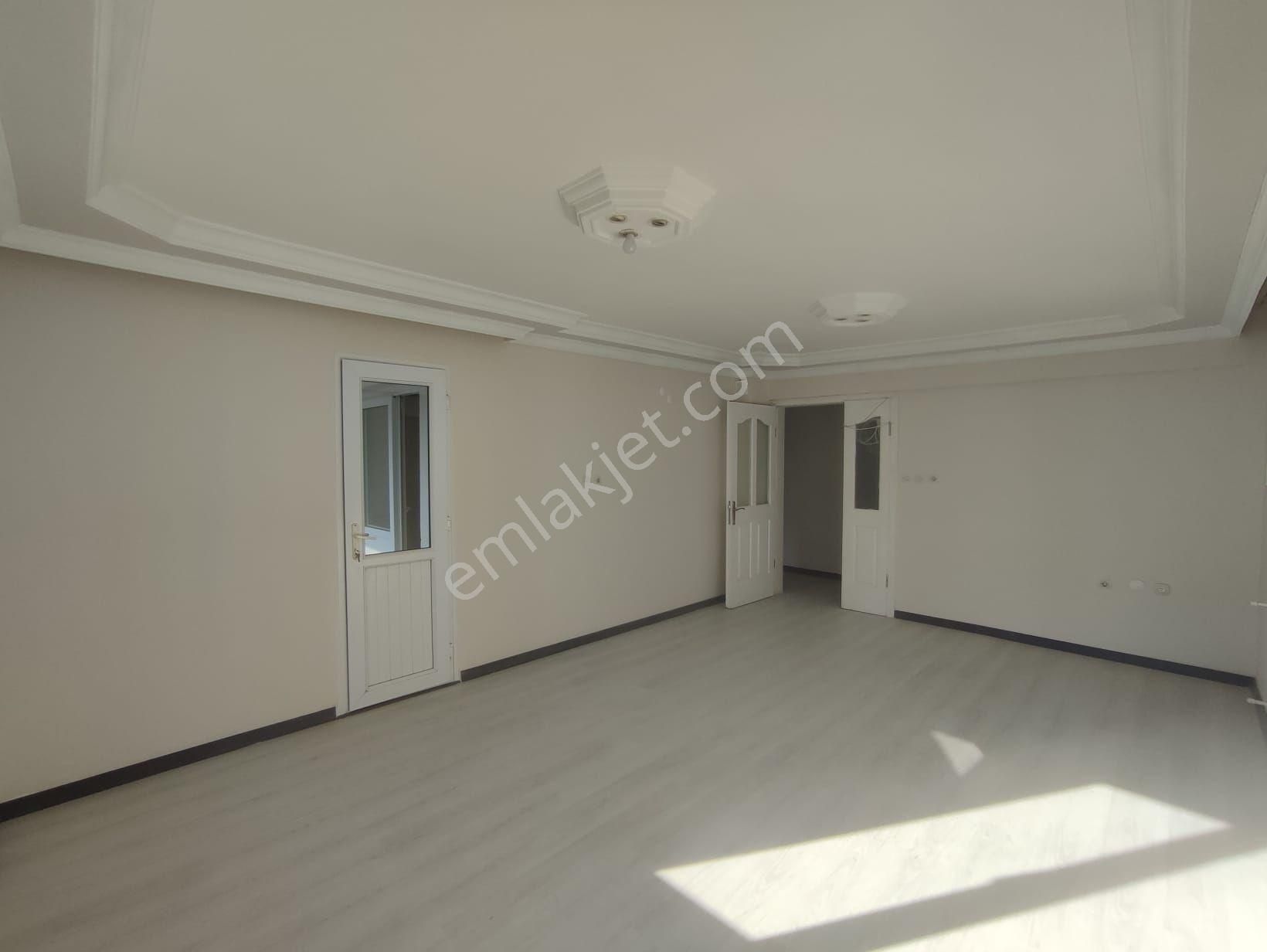 Kuşadası Ege Mah Site İçerisinde 3+1 - Görsel 4