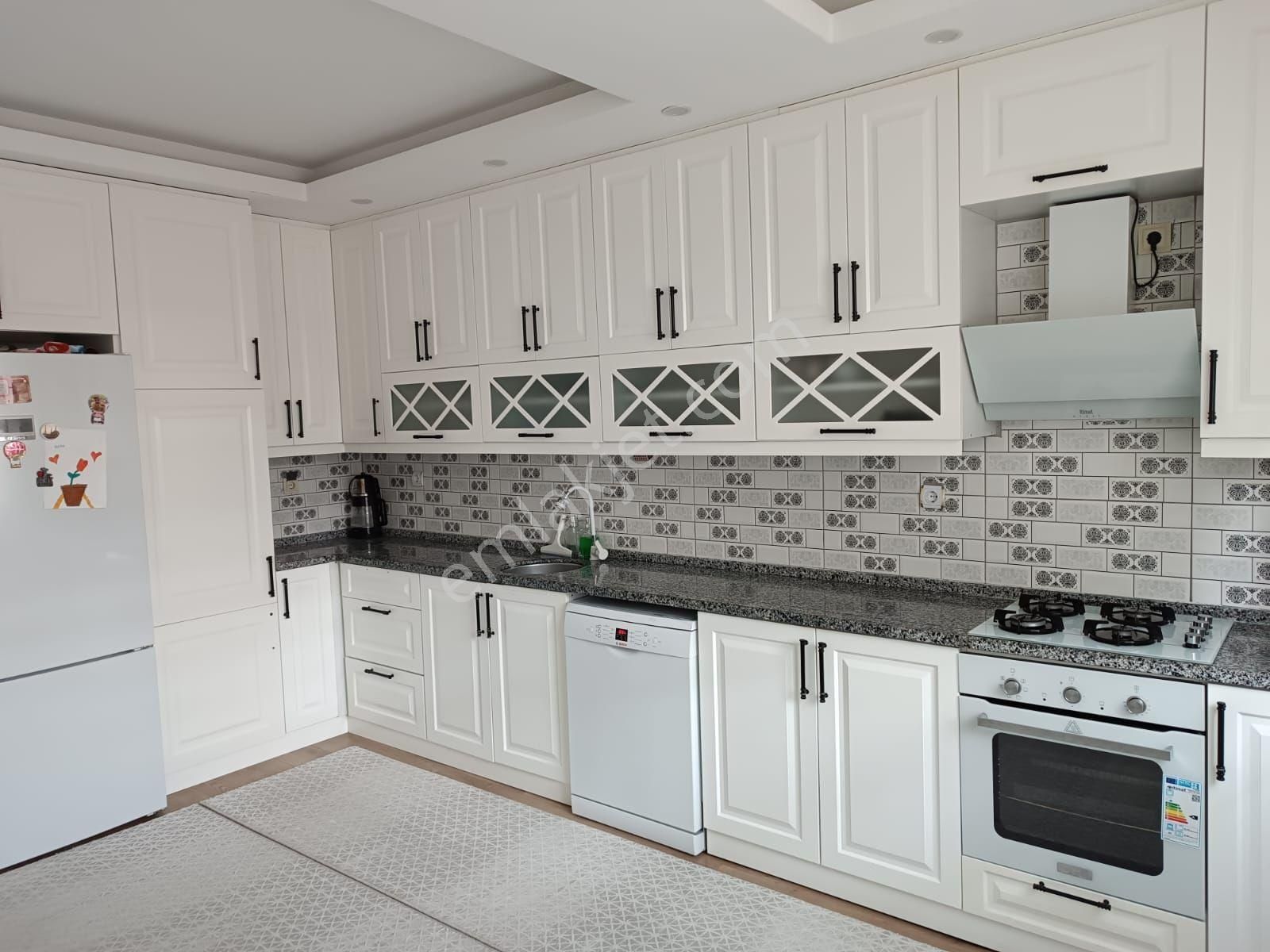 Şakirpaşa’nın En Güzel Konumunda Yeni 6+2 Triplex Otoparklı Yeni Yapı Köşe Başı - Görsel 13