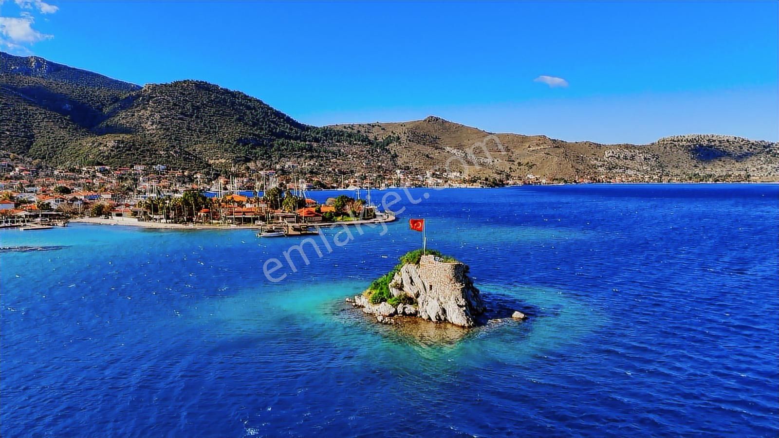 Selimiye'nin Kalbinde Denize 70 Metre Yatırımlık Arsa - Görsel 17