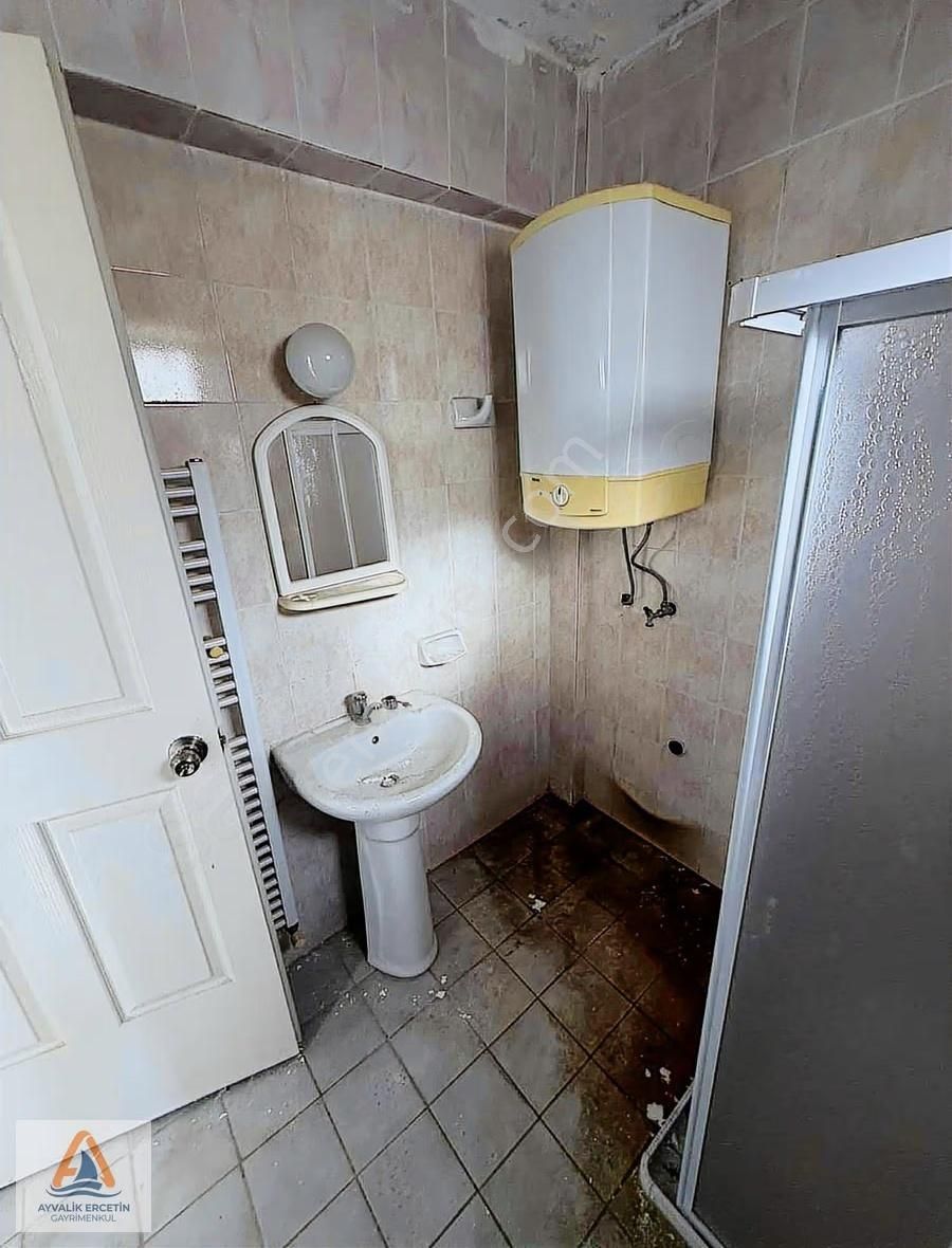 Ayvalık Aliçetinkaya'da Satılık Doğayla İç İçe 3+1 Villa - Görsel 6